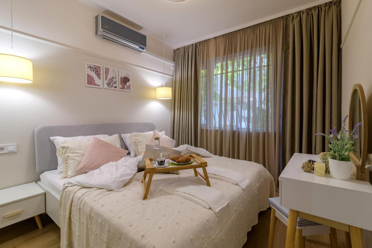Black Sea Dolphin Apartment فارنا المظهر الخارجي الصورة